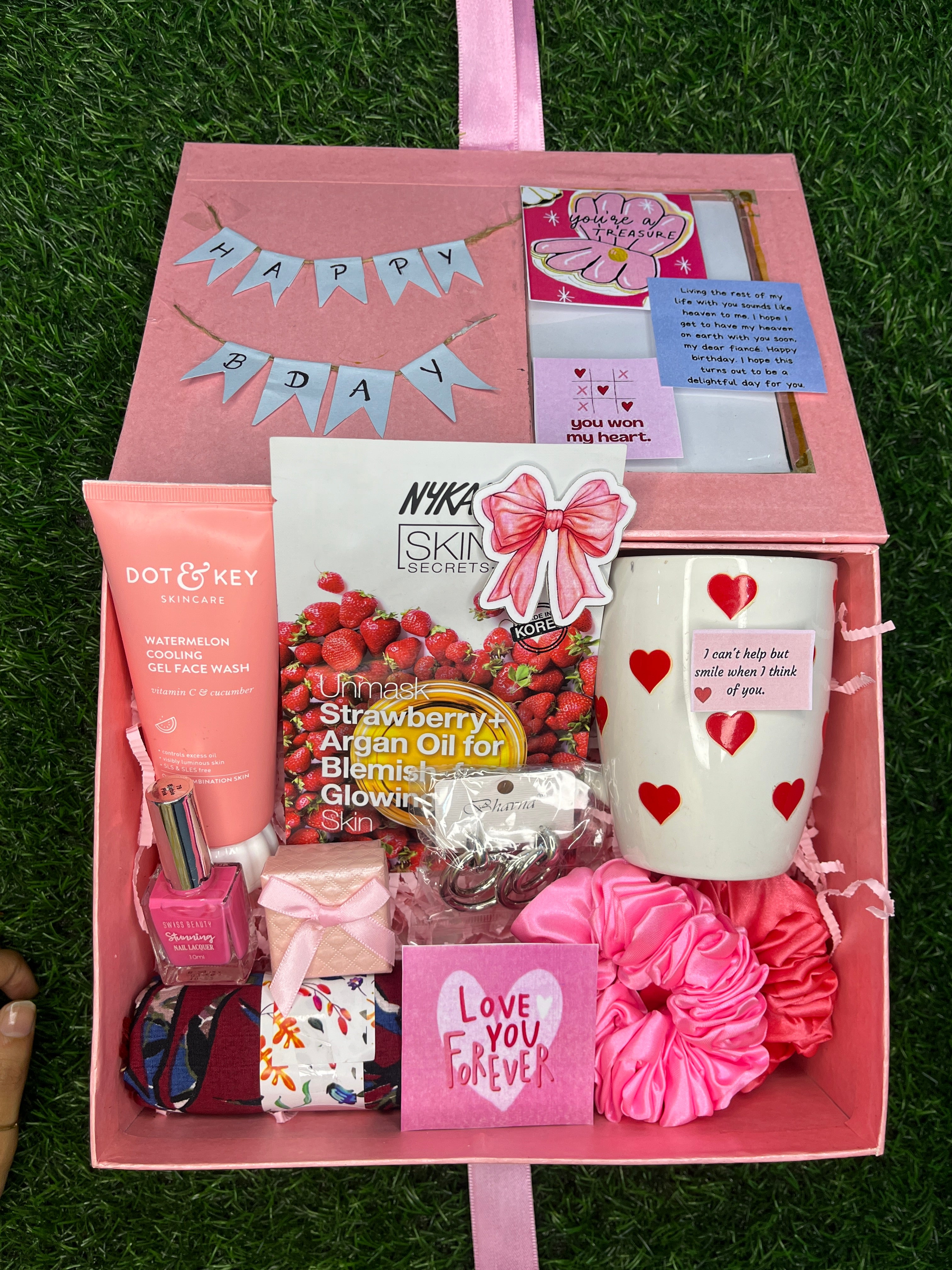 Hamper for Her🩷🤌🏼